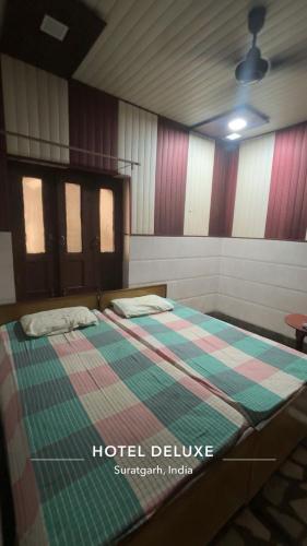 Hotel Deluxe in Suratgarh, India