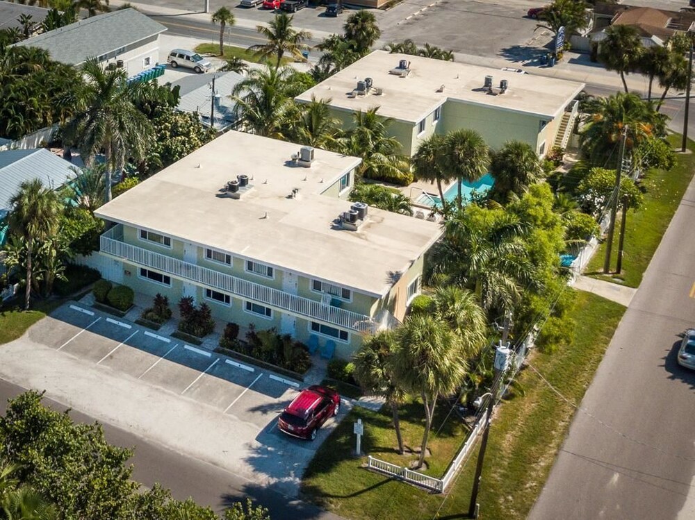 Palm Cay 5 - photo 22
