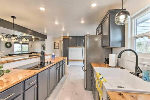 Sleek Great Falls Retreat - photo 15