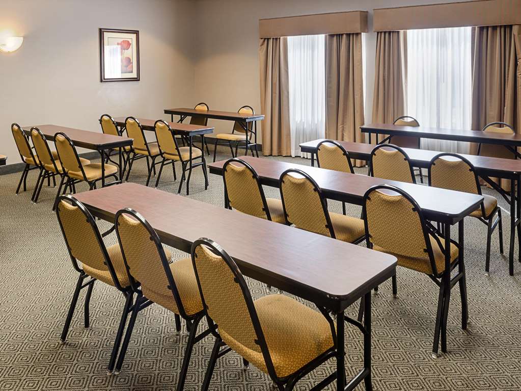 La Quinta Inn & Suites by Wyndham Biloxi - photo 38