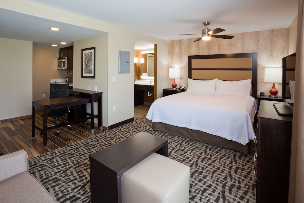 Homewood Suites by Hilton Davenport - photo 6