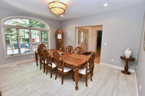 Spring Mountain Manor by Casago McCall Donerightmanagement - photo 19
