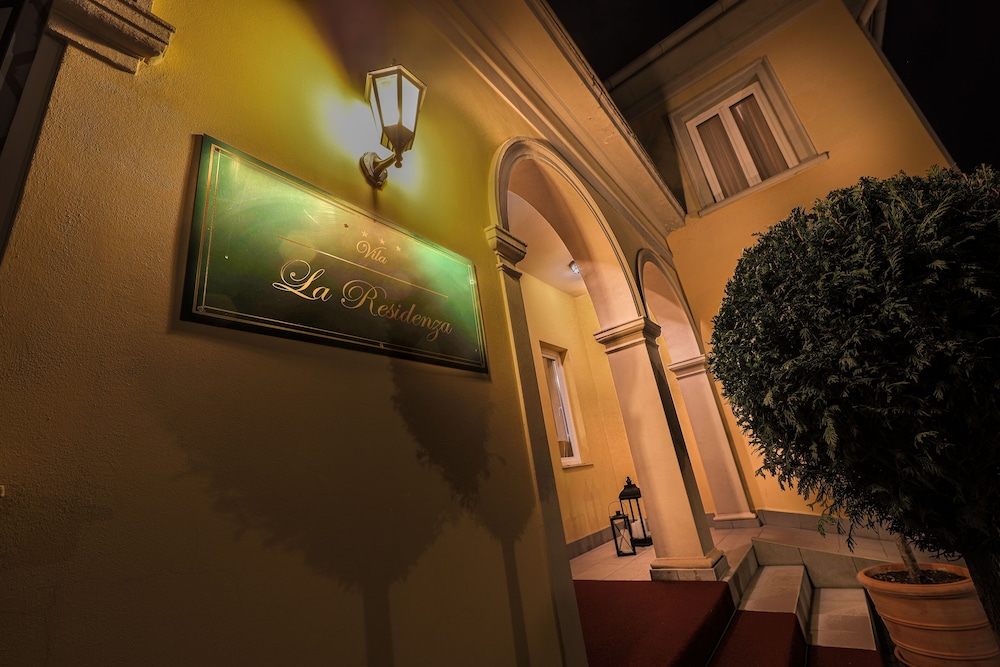 Hotel La Residenza Adults only — 4-Star Luxury Hotel in Timisoara, Romania