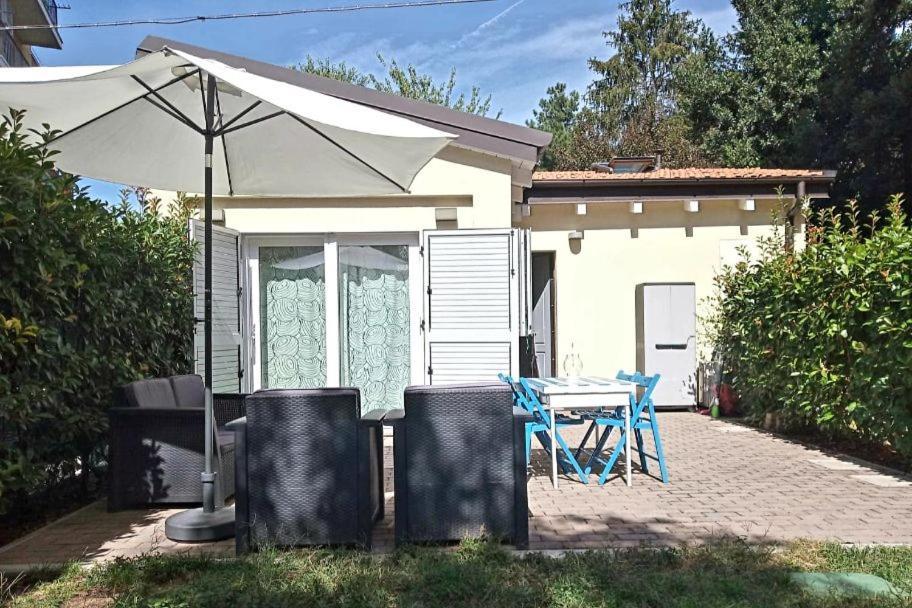 Giardino di Annabella giardino privato posto auto in Bologna, Italy