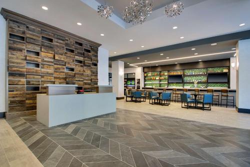 Hyatt Place Iowa City Downtown - photo 3
