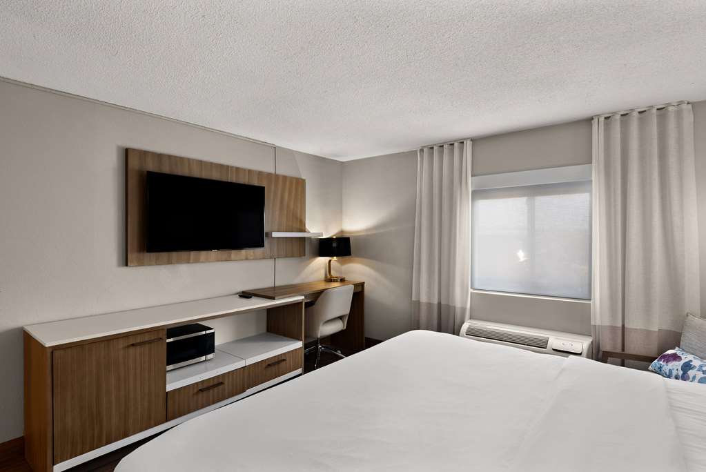Wyndham Garden Ankeny - photo 24