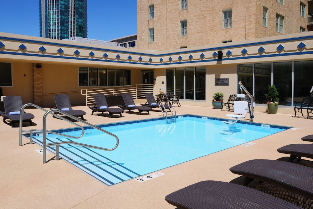 Courtyard by Marriott Fort Worth Downtown Blackstone - photo 28