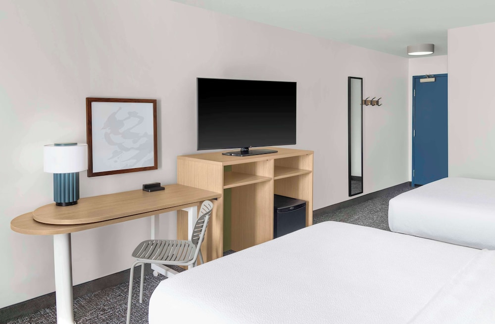 Spark by Hilton Lansing - photo 23