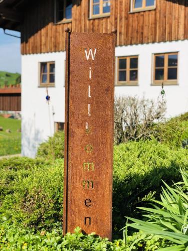 Ferienwohnungen Britta Heim — 4-Star Luxury Hotel in Oberstaufen, Germany