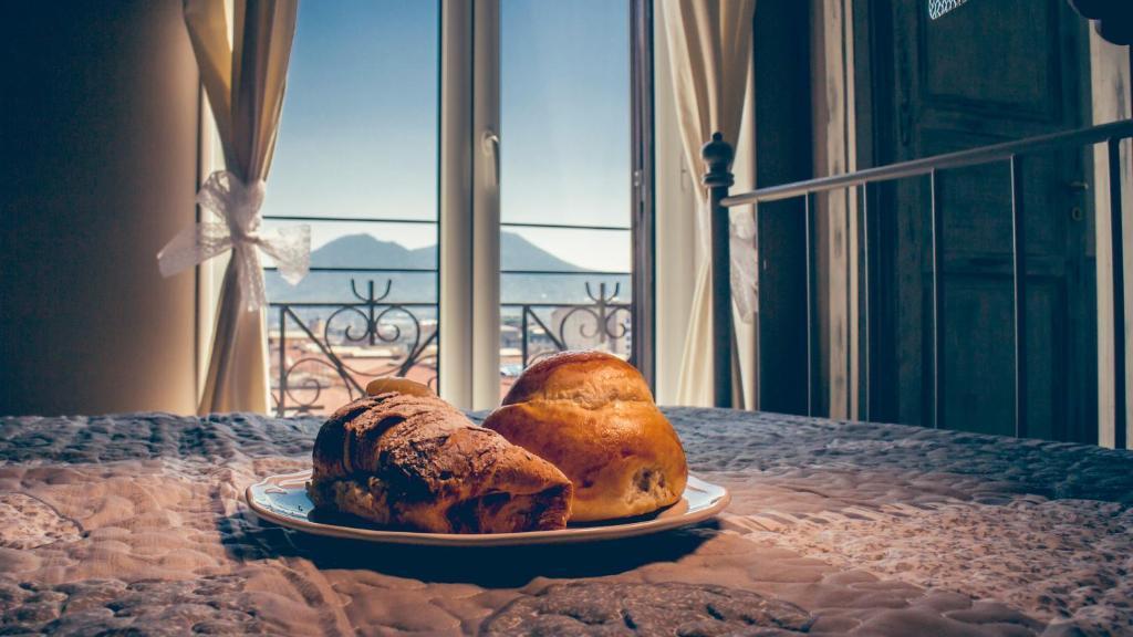 La Peonia — 4-Star Luxury Hotel in Naples, Italy