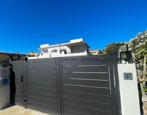 VILLA BELVEDERE Seaview Apartments Relax a due passi dal mare — 4-Star Luxury Hotel in Anzio, Italy