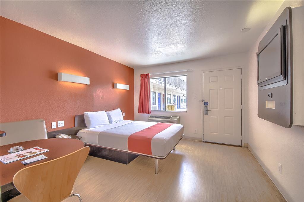 Motel 6 San Antonio TX Fiesta - photo 16