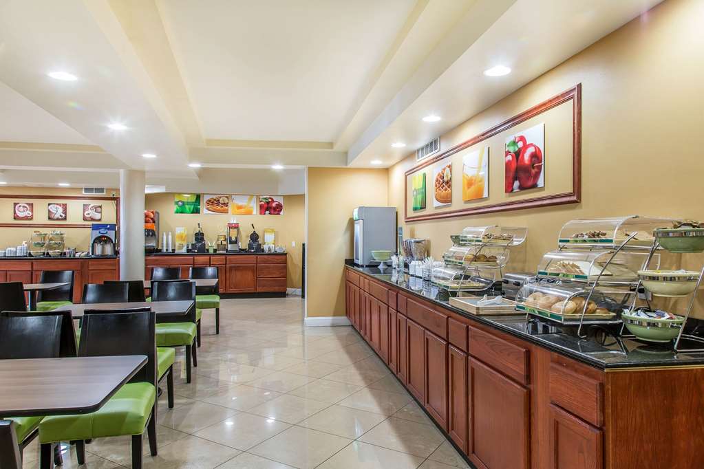 Quality Inn & Suites Middletown Newport - photo 32
