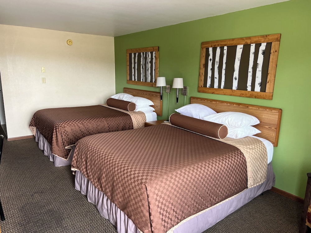 Cedar Hill Lodge - photo 17