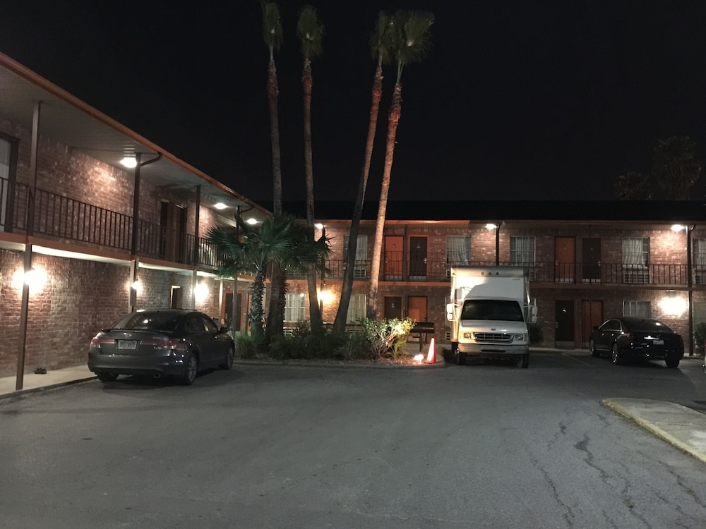 Texas Inn Brownsville by Hotel O - photo 27