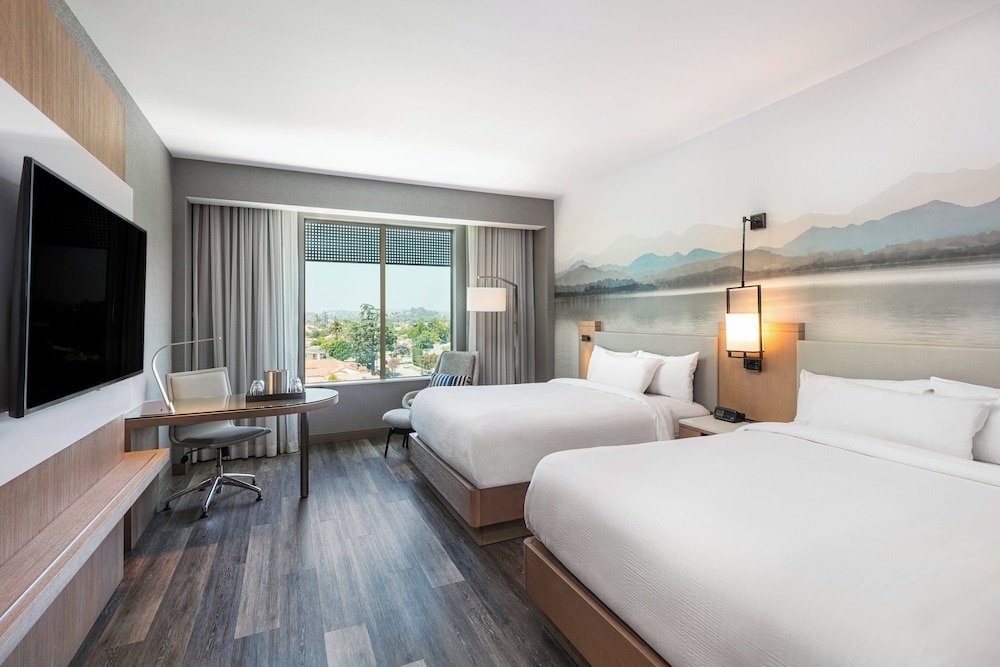 Courtyard by Marriott Los Angeles Monterey Park - photo 13
