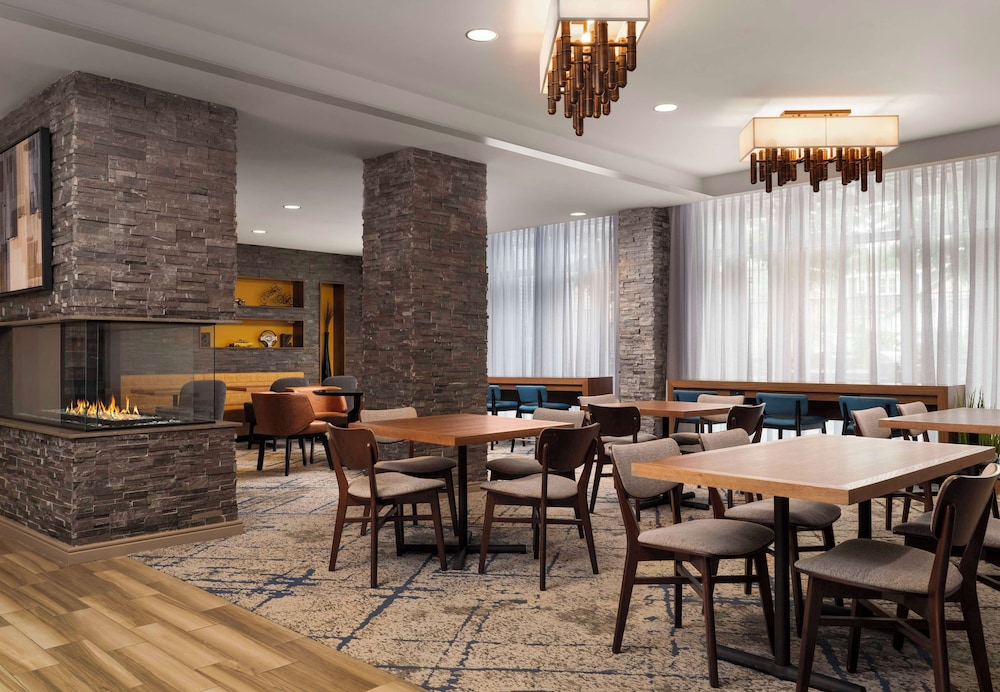 Homewood Suites by Hilton Boston Brookline Longwood Medical - photo 4