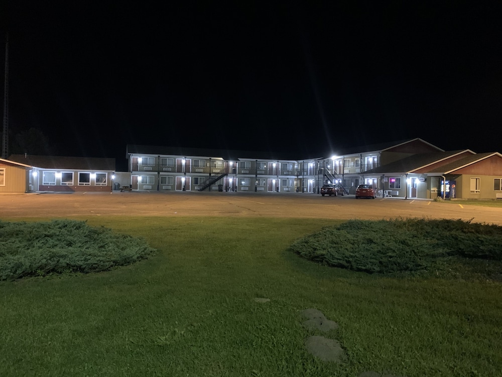 Rodeway Inn Pine River - photo 14