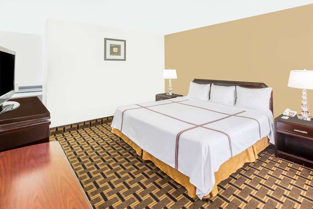 Travelodge by Wyndham Shreveport LA - photo 7