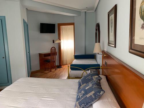 Hotel Brial — Oleiros — photo 4