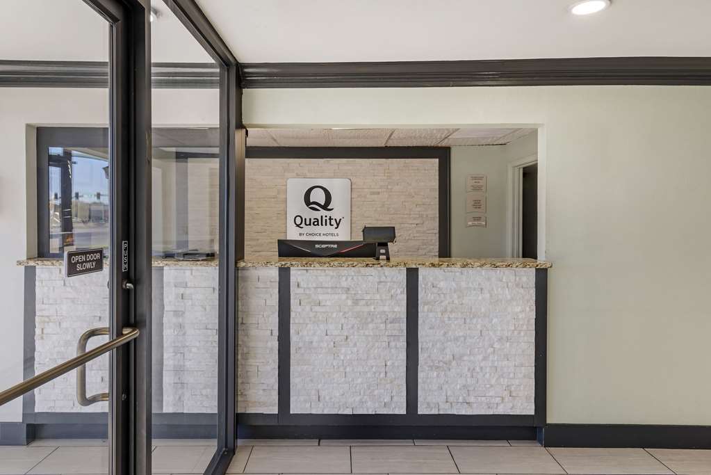 Quality Inn & Suites Morrow Atlanta South - photo 3