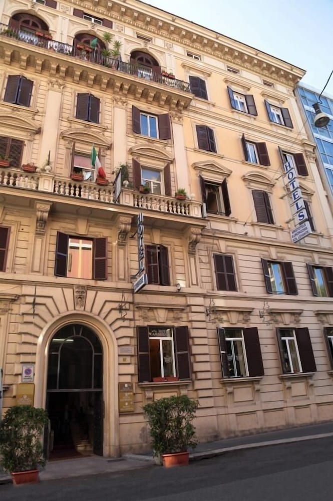 Hotel Sol Levante - last minute hotel in Rome