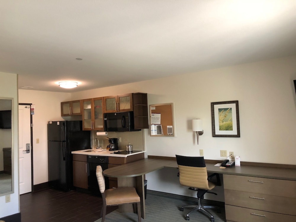 Candlewood Suites Houma by IHG - photo 12