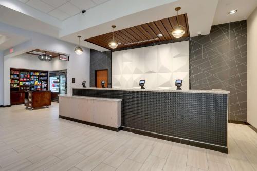 Drury Plaza Hotel Cincinnati Florence - photo 6