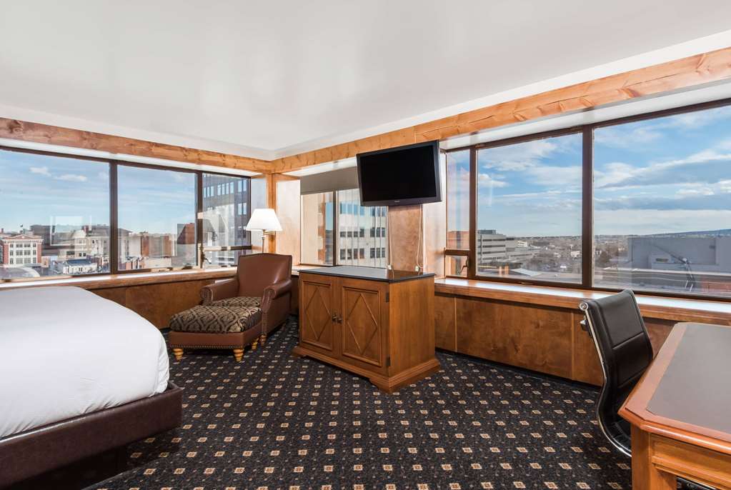 The Antlers a Wyndham Hotel - photo 23