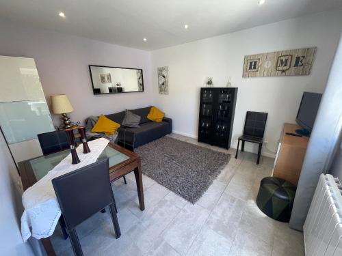 Maison Hotel Proche Paris Et Orly — hotel in Athis-Mons