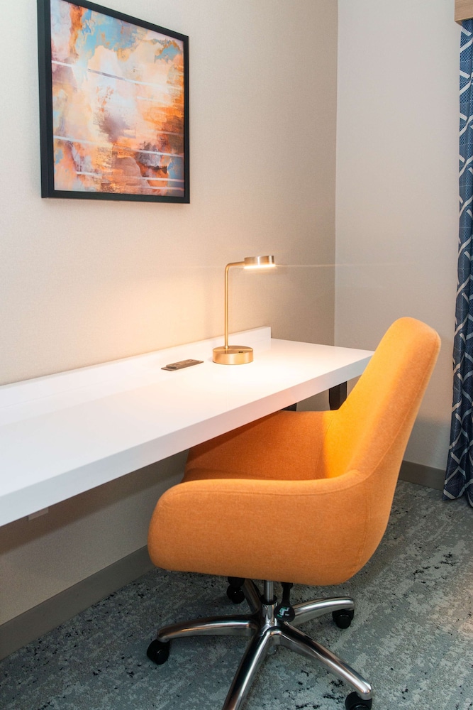 Hilton Garden Inn Mattoon - photo 19