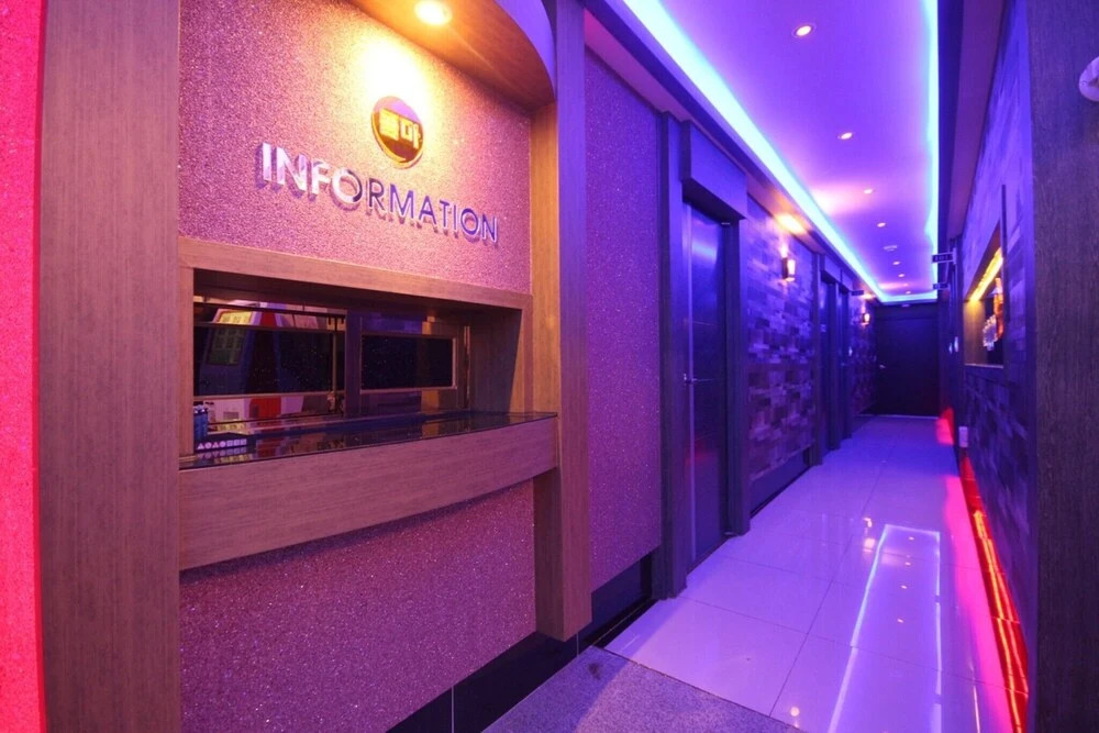 Jinju Comma Self Check in Motel in Chinju, South Korea