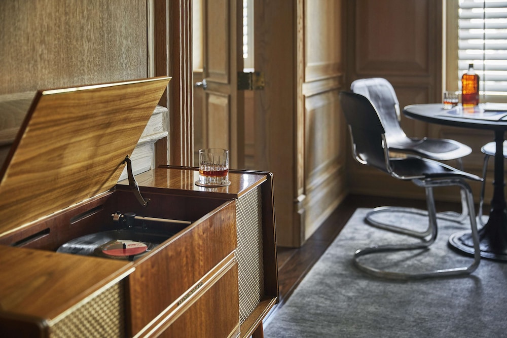 Fairmont Miramar Hotel - photo 44