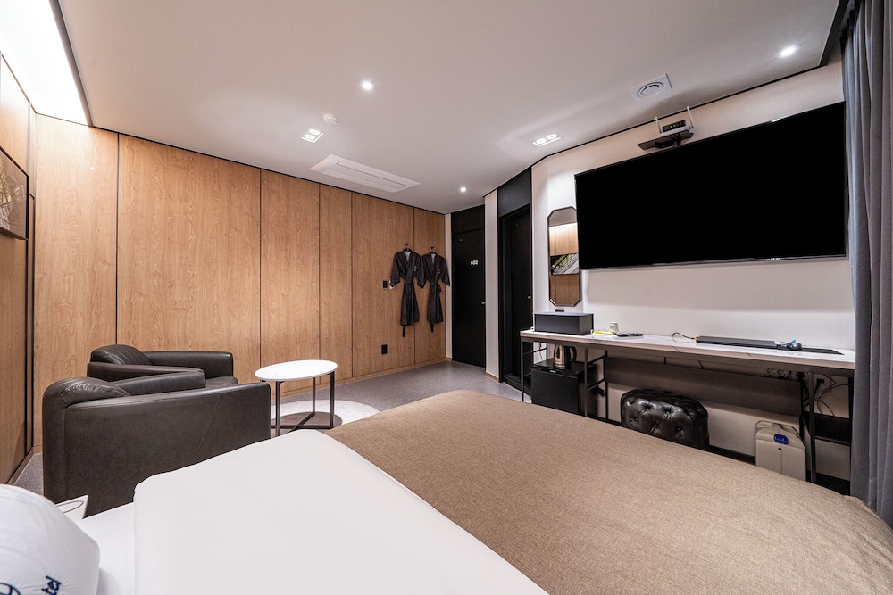 Cielo Hotel in Unknown City, South Korea