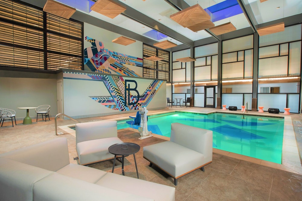 The Beeman Hotel - photo 26