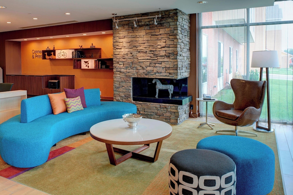 Fairfield Inn & Suites by Marriott Detroit Troy - carbon neutral hotel in Troy