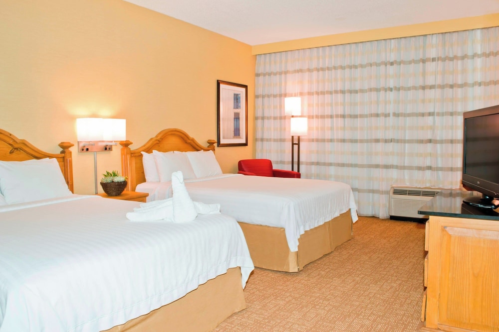 Courtyard by Marriott Santa Fe - photo 38