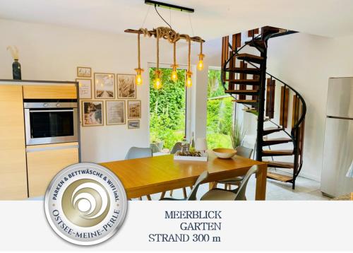FeWo MEERESBRISE Familie Hunde Strandnah Garten Seeblick Sauna & Wellness — 4-Star Luxury Hotel in Sierksdorf, Germany