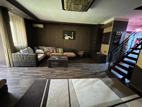 Duplex Nizami Str — 4-Star Luxury Hotel in Baku, Azerbaijan