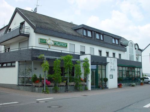 Hotel Restaurant Jägerhof in Reinsfeld, Germany
