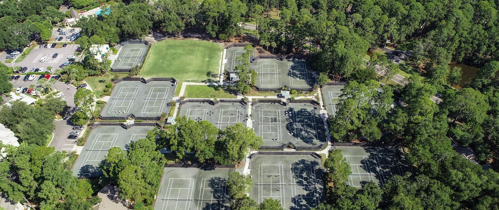 141 Harbourwood Villa at The Sea Pines Resort - photo 29