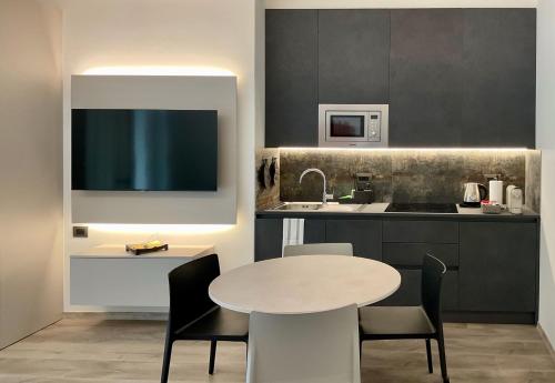 San Rocco Apartments 2 — 4-Star Luxury Hotel in Riva Del Garda, Italy