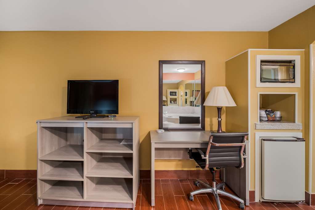 SureStay Hotel by Best Western Mt Pleasant - photo 19