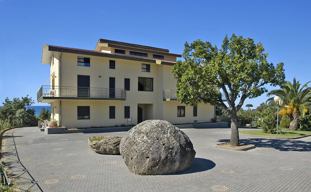 Hera Club Resort in Ascea, Italy