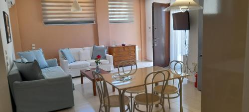 Lena’s fresh studio near the airport with seaview — Artemida — photo 4