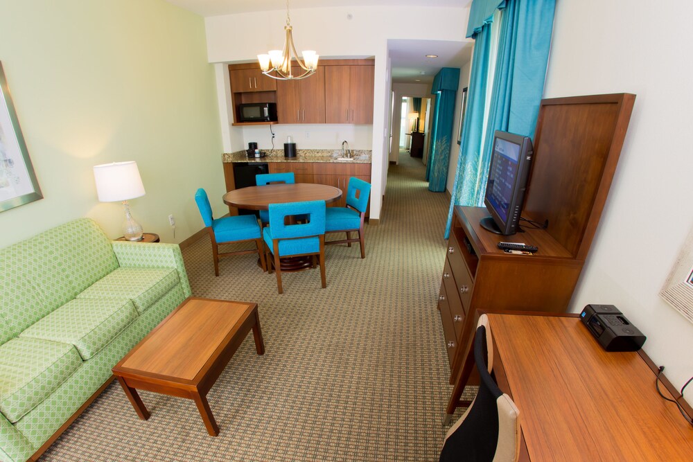Holiday Inn Resort Pensacola Beach by IHG - photo 13