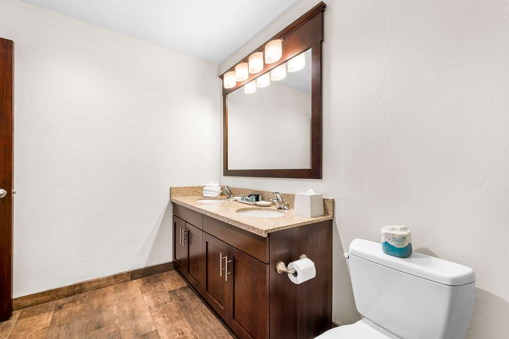 Best Western Driftwood Inn - photo 48