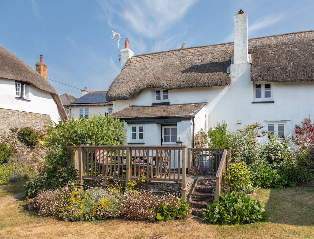 Rose Thatch in Kingsbridge, United Kingdom