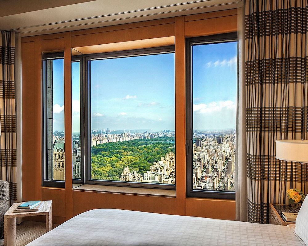 Four Seasons Hotel New York - photo 32
