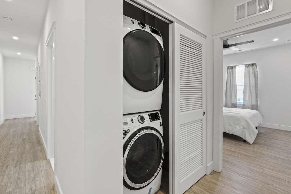 Seaport Oasis - photo 29